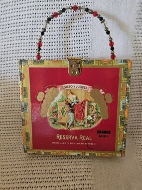 Reserva Real Cigar Box purse